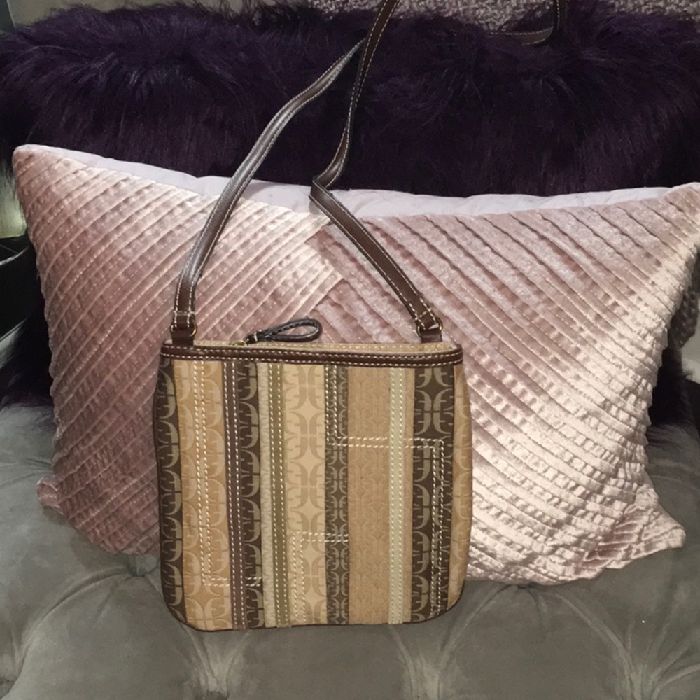 Fossil purse